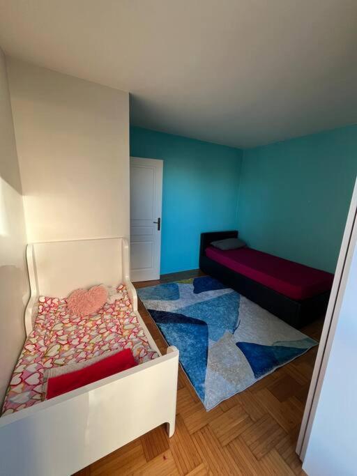 Flat Lägenhet Toulouse Exteriör bild